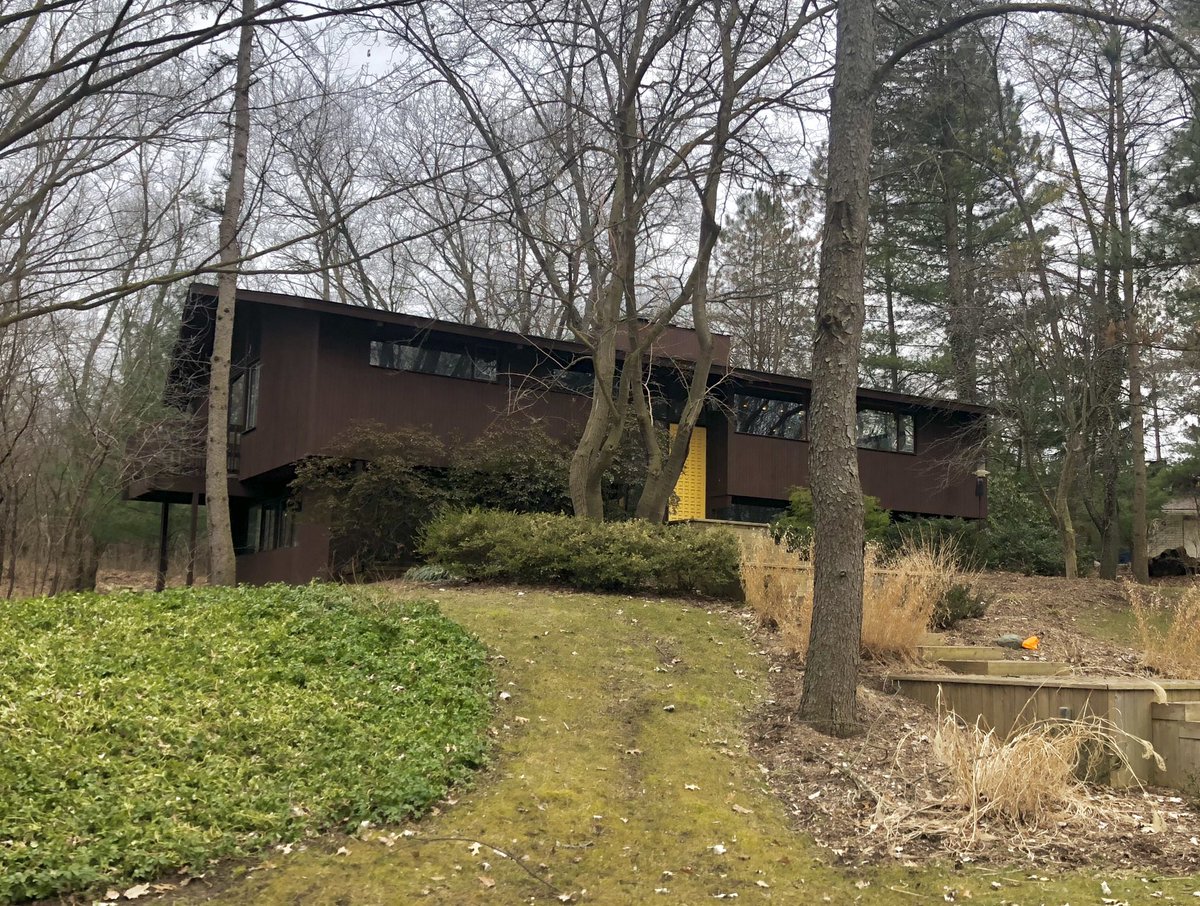 Lawson House (1976) /// This was the last house built in Thornoaks, constructed by the original owners out of a prefab kit from Deck House (interiors via Zillow) Source on Thornoaks was the city’s historic district study:  https://www.washtenaw.org/DocumentCenter/View/1900/Thornoaks-Neighborhood-Study-Committee-Report-PDF?bidId=