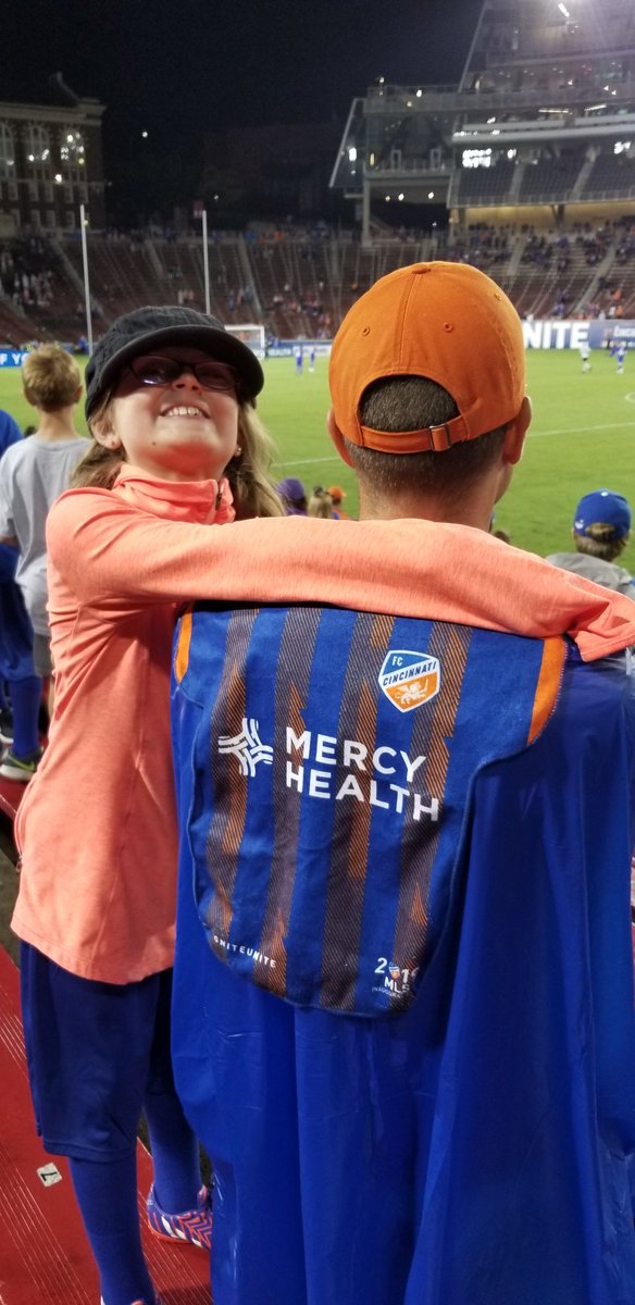 cincysoccer's tweet photo. FCC-FCC-FCC! 🔶️⚽️🔷️#towelsout for #FCCincy
#IgniteUnite @mercy_health @fccincinnati @gingerly21 @kimdonohue13 @DJKrunch513 @cincy_williar https://t.co/3JveNOo5r9