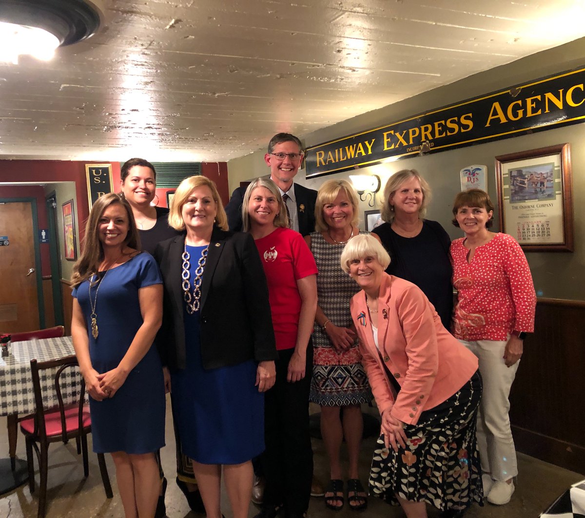 OhioBATs's tweet photo. Had a fun evening with some amazing #EducatorLegislator friends of ours! And Senator @TinaMaharath stopped in to meet us all on her way to pick up her son! 
We thank you for all you do for our kids and schools! #WeSeeYou https://t.co/VNRsthfhiE