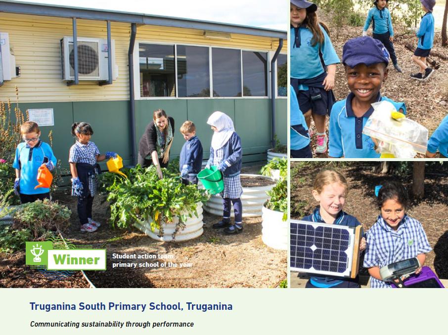 SustainVic's tweet photo. Congratulations Truganina South PS, announced ‘Student Action Team Primary School of the Year’ at #RSSA19 – Their Green Team started a movement that led to nude food days, a shared reusable bag program & rubbish collection sessions 👏 https://t.co/85ode725Te https://t.co/yviGTpyV7m