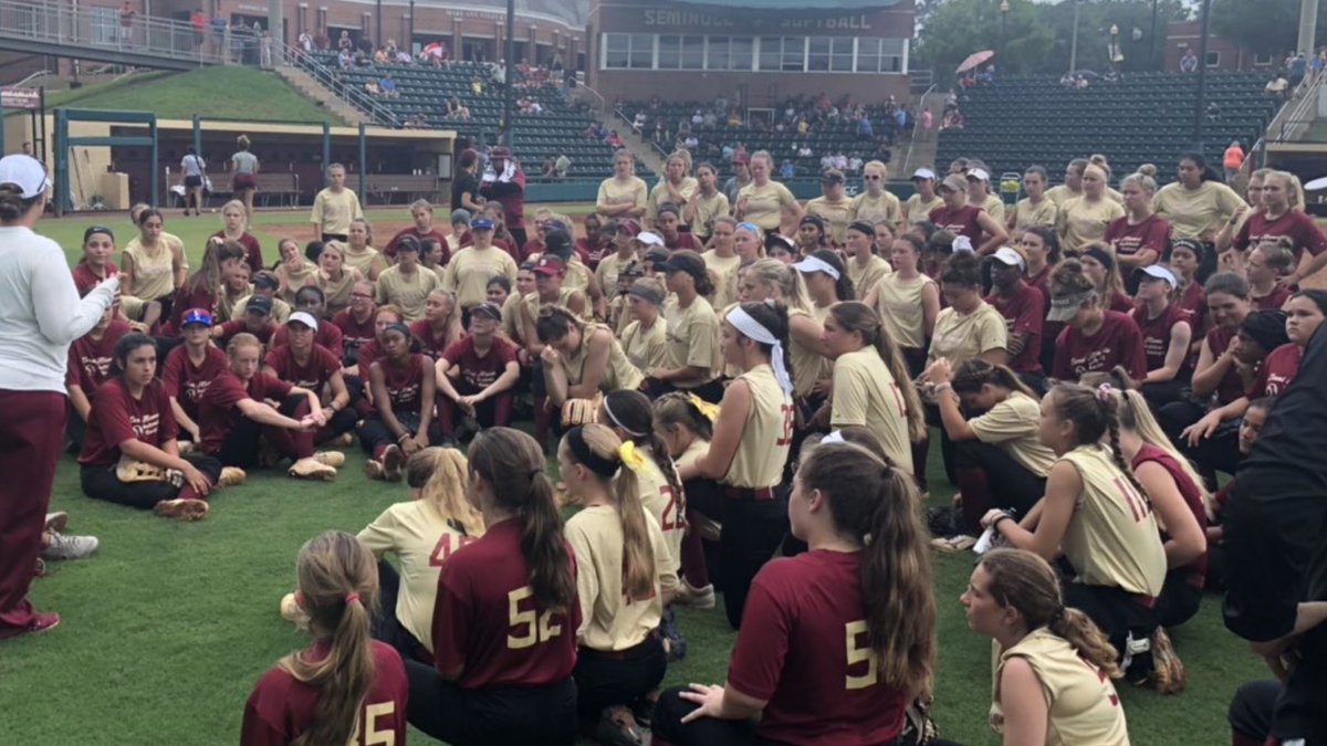 Coach_Alameda's tweet image. We had some fun with this group playing some ball, dancin in the dorms AND competing to the very end with team crossfire ... we got better! #goodluckthissummer #controlwhatUcancontrol #thanku4sharing #gonoles #teamW0Ne👆🏽  #whatrain😳