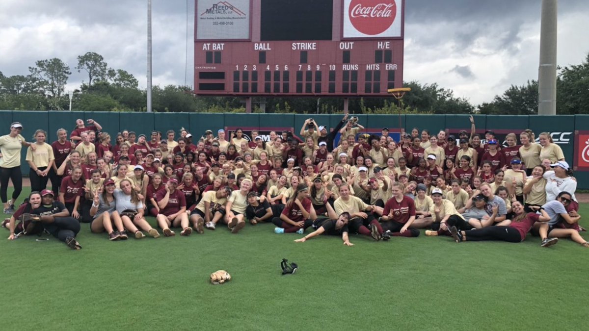 Coach_Alameda's tweet image. We had some fun with this group playing some ball, dancin in the dorms AND competing to the very end with team crossfire ... we got better! #goodluckthissummer #controlwhatUcancontrol #thanku4sharing #gonoles #teamW0Ne👆🏽  #whatrain😳