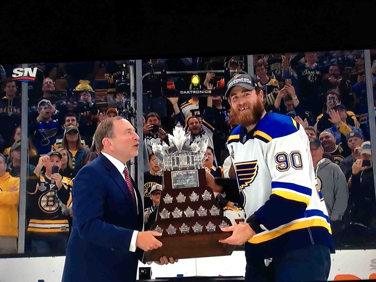 LisaThompsonPC's tweet photo. Congrats to #Brucefield's Ryan O'Reilly for both the #StanleyCup win &amp; the #ConnSmythe honours #Huron was cheering you on!
During a @BenLobbMP 's Healthcare Heros hockey game in #Goderich I admired how Ryan &amp; Cal clearly adored their Grandma as she dropped the puck! @StLouisBlues https://t.co/NiGKUjiTWy