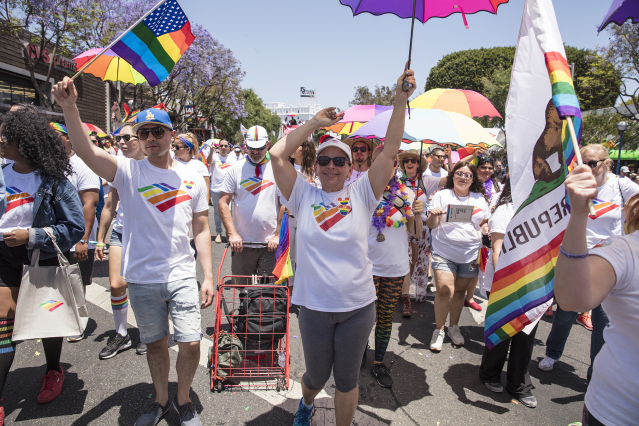 This #PrideMonth, <a href="/BankofAmerica/">Bank of America</a> is celebrating the impact LGBT+ individuals make on the company each and every day. #BofAPride bit.ly/2F6Mg1E