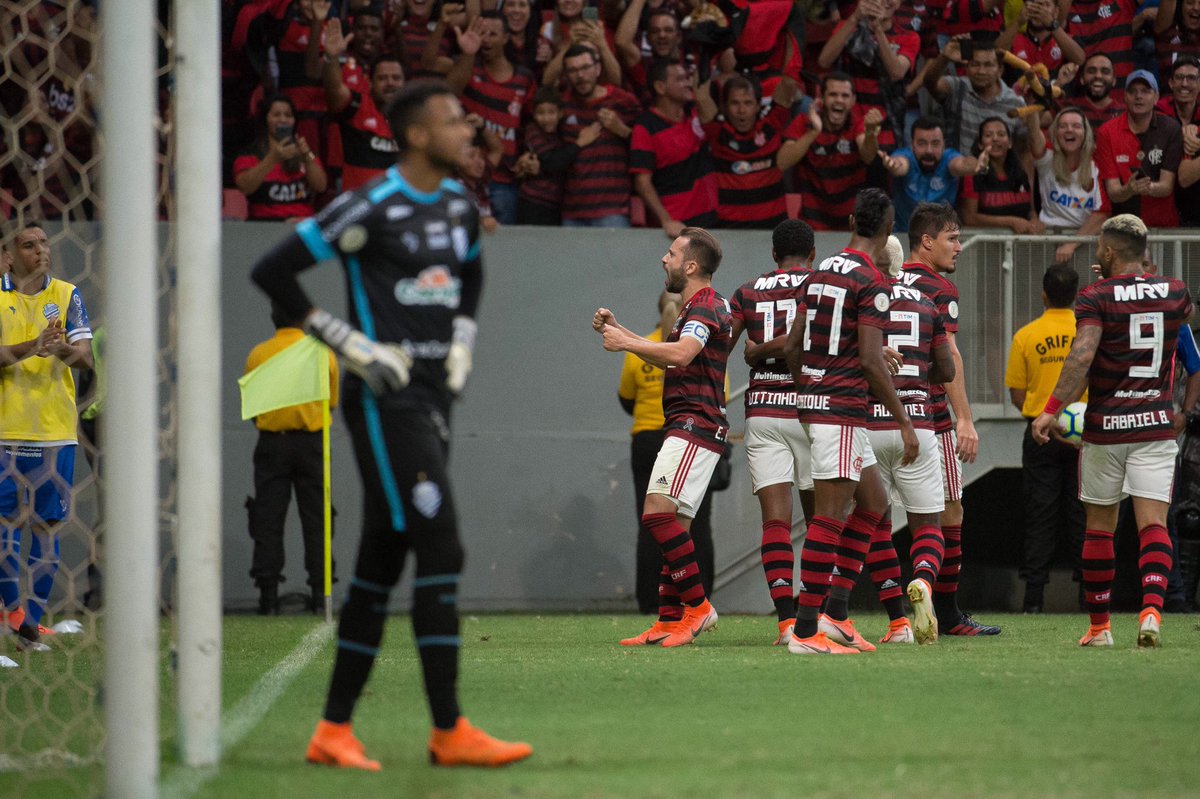 Flamengo's tweet photo. Boa noite, Nação! Mais uma vez, foi demais! ❤️🖤 #NaçãoEuTeAmo ⠀⠀⠀⠀ ⠀⠀⠀⠀ ⠀⠀⠀⠀ ⠀⠀⠀⠀
📸: Alexandre Vidal/CRF https://t.co/wGsPgVand0