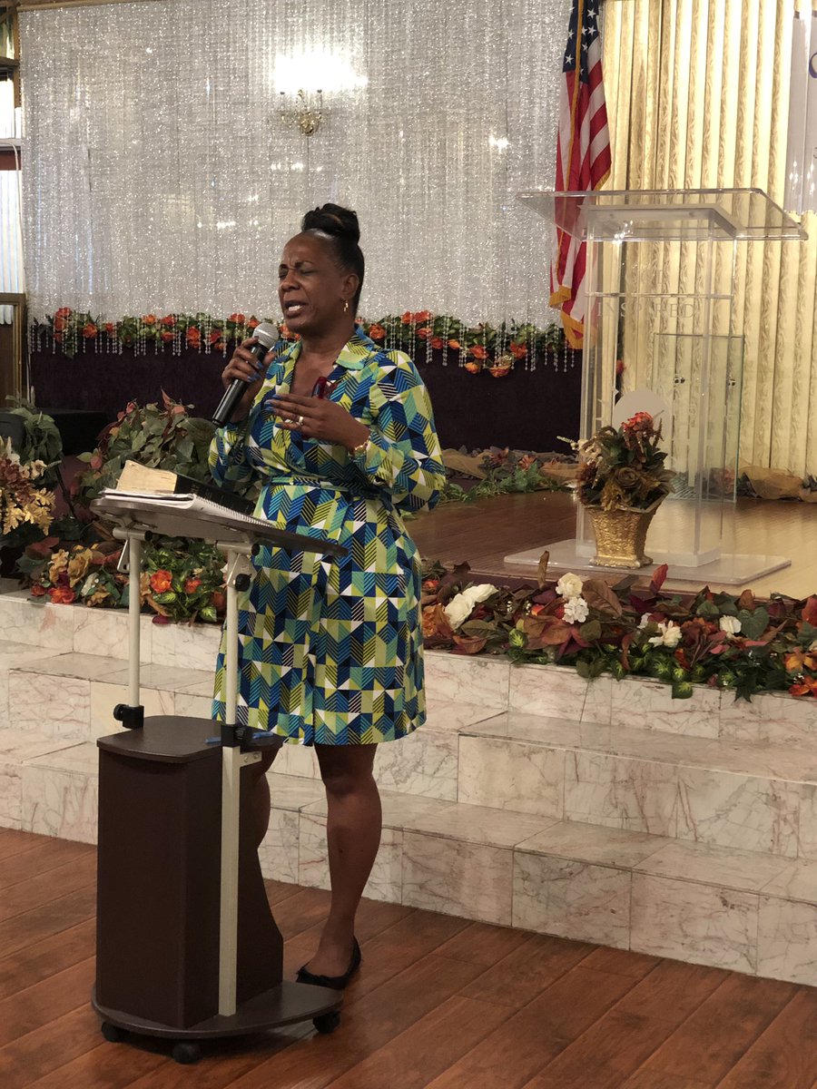 mlhminc's tweet photo. Mid-week Worship here at GI “Rooted And Built Up In Christ” #AGreatChurchGreatPeople #SavingTheLostAtAnyCost #Blessed #Praise #Prayer #JesusIsTheReason #ChurchInLA #RootedAndBuiltUp https://t.co/ok00Zt4u0V