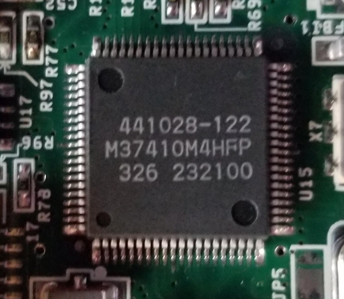 And a M37410M4HFP. This is an 8bit microcontroller, presumably used for the sound recording/playback stuff.