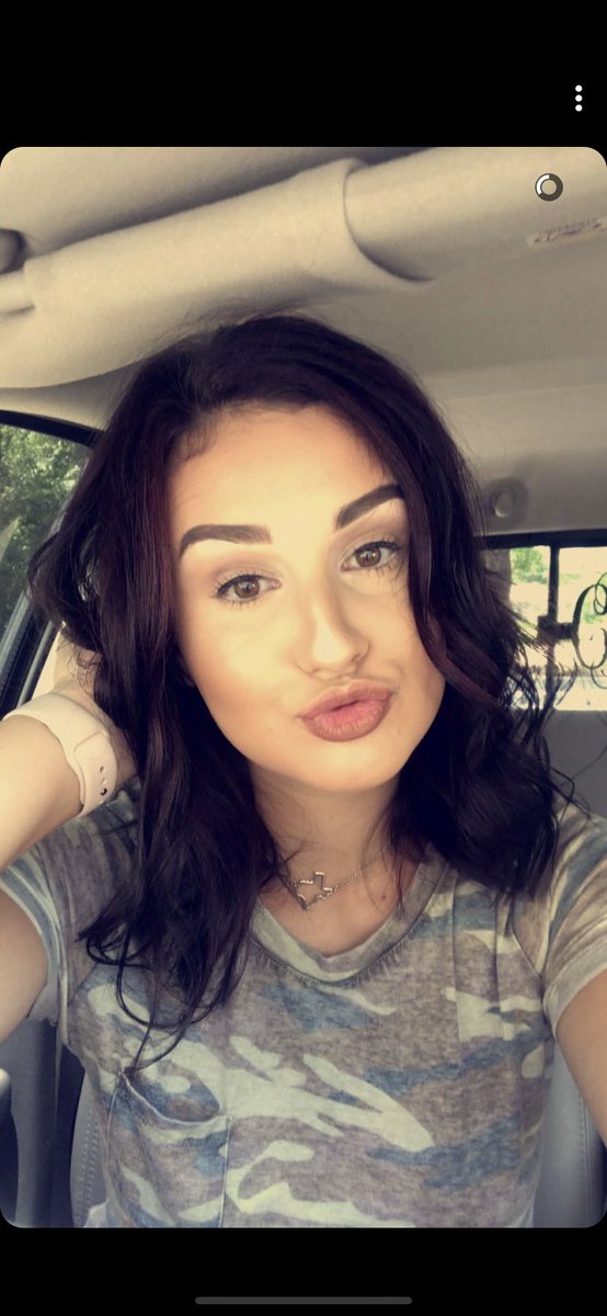 CADEBLAKE's tweet photo. Well just a quick snap of our summer so far. Yeah we out here thrivin😏🤙🏼 She shoo be lookin good, I’m one lucky man lemme tell ya👅😍 https://t.co/tlodKqfWly