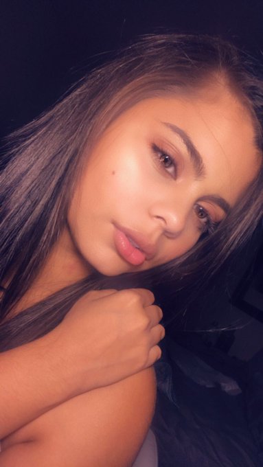 Watch ninaxcarolina's leaked NSFW photo on TwXstars