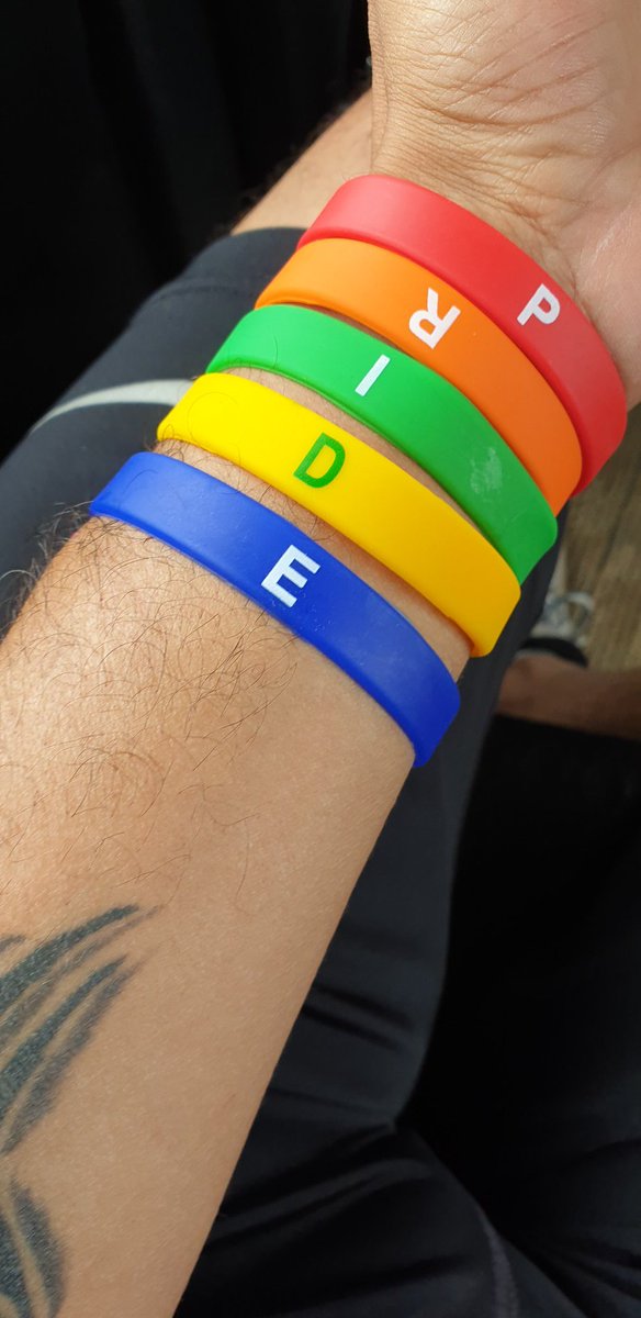 Gardesam9's tweet image. Celebrating PRIDE month today morning with some enthu #CiscoPride runners ! @annupamtp flagged off the run ! #WeAreCisco #cisco_in