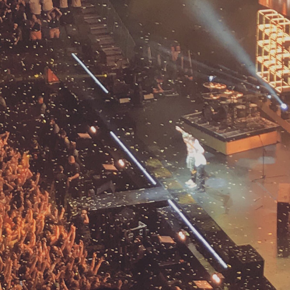 kitchenxtrees's tweet photo. yoooo tonight was phenomenal #BanditoCharlotte https://t.co/mjgwt7BImR