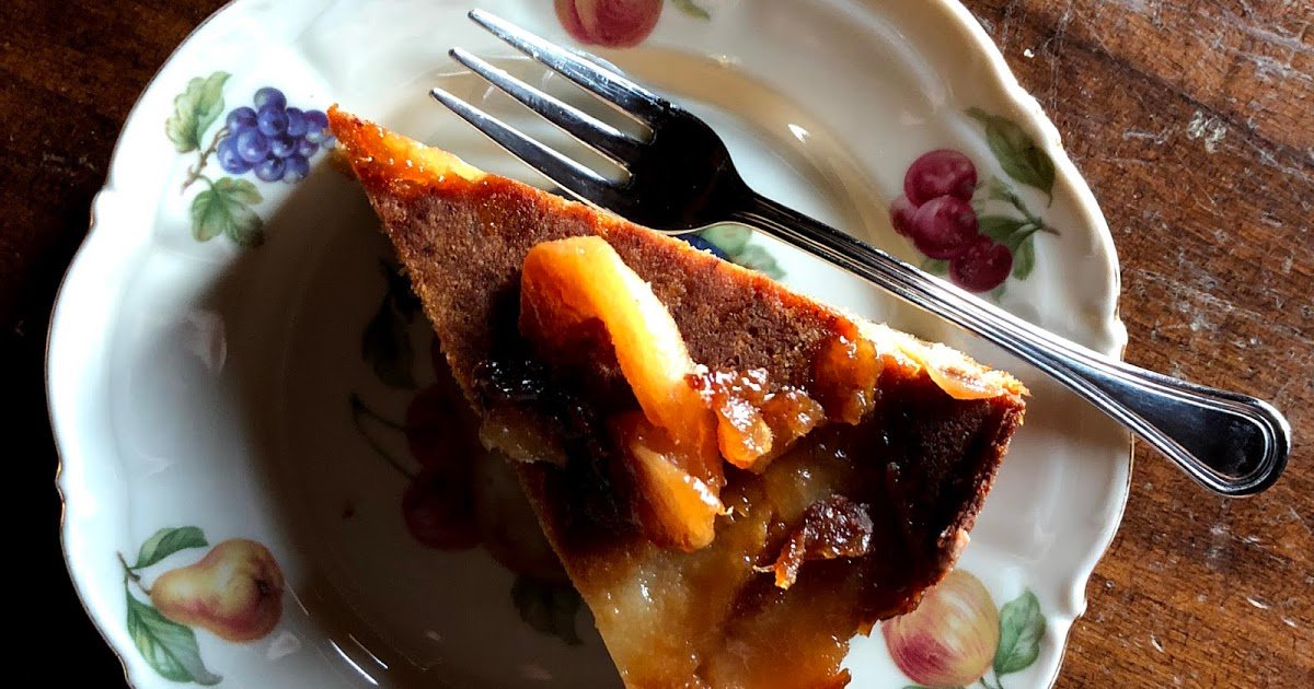 Ericaswelt's tweet photo. Flognarde di pere a colazione https://t.co/UhBVgtpOTC https://t.co/0G5AysX2q3