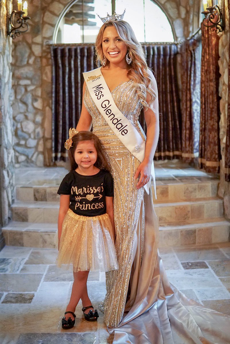 MissGlendaleAZ's tweet photo. #MarissasPrincess #5 💛
I’m honored to have &amp; introduce
✨Olivia✨
as one of my @missazorg princesses! 
Olivia is 4 years old &amp; loves to dance &amp; practice her sassy faces! 
Her favorite memory with Marissa was when she had a special photo shoot with a real life princess! https://t.co/m4xjm58jF9