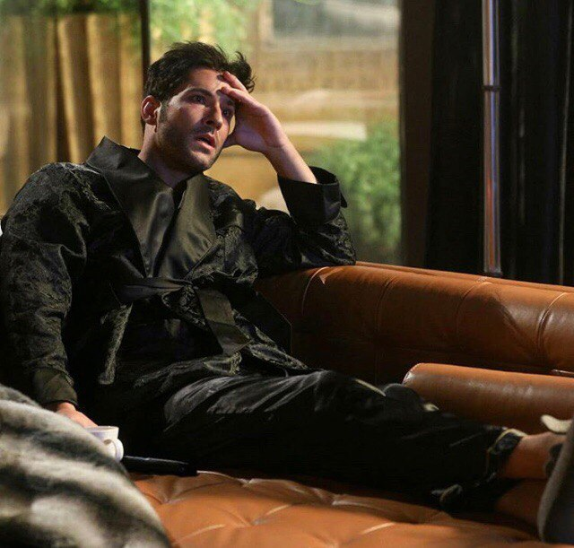 xoananas's tweet photo. mood after 4x10
#lucifer
#LuciferSeason4 
waiting for #LuciferSeason5 https://t.co/iqRmaZRqtl