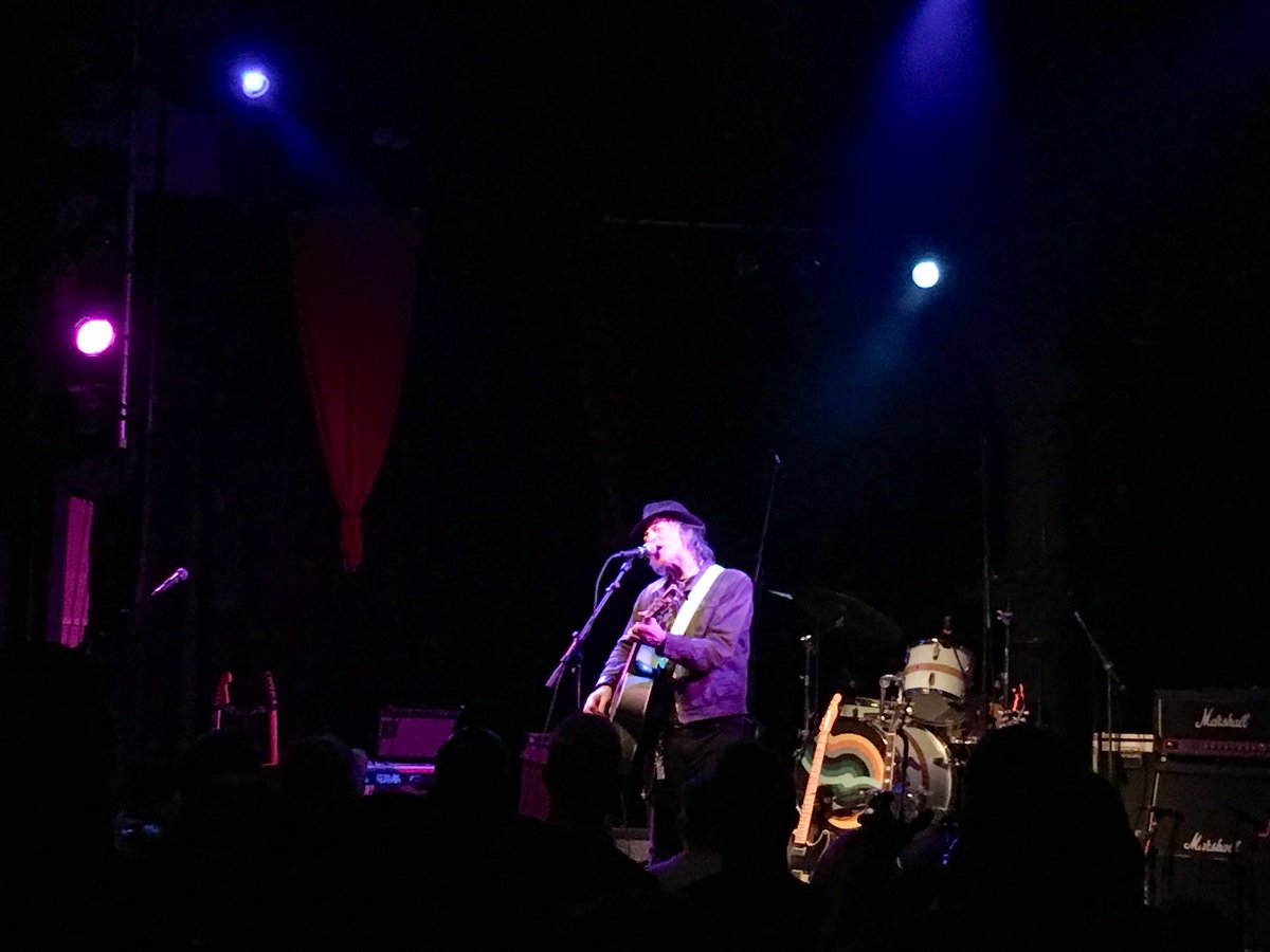 artfaix's tweet photo. Good times @MrSmallsTheatre @TheLemonheads @TommyStinson @therestlessage #RoadToRoo #party #theLemonheads https://t.co/h0zUDcoLHv