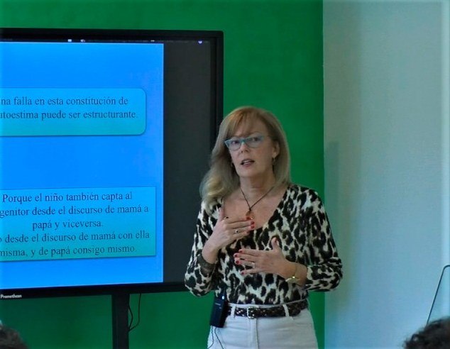 Inst_PsicoBio's tweet photo. En la próxima Jornada Formativa la Dra. Violeta Cardenal, Profesora Titular de la Facultad de Psicología de la Universidad Complutense de Madrid nos hablará de la Psicología Transpersonal.
https://t.co/aj1Bx4iwrr https://t.co/pd6s04XToM