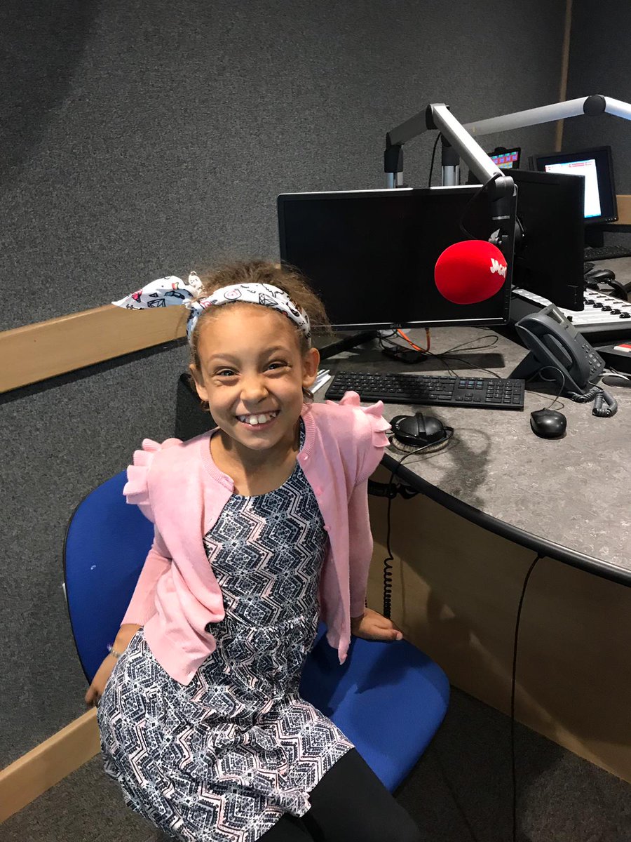 Patient Honor Stanmore has been inspiring other young people to take part in research by talking about the positive impact of <a href="/TreatTrial/">TREAT Eczema Trial</a> on local radio. Go Honor! <a href="/OUHospitals/">OUH</a> <a href="/JACKfmOxford/">JACK fm Oxfordshire - fan account</a> <a href="/NIHRresearch/">National Institute for Health and Care Research</a> <a href="/TheOxfordMail/">Oxford Mail</a> <a href="/UK_DCTN/">Dermatology_UKDCTN</a> <a href="/eczemasociety/">National Eczema Society</a> #clinicalresearch #inspiration #NHS