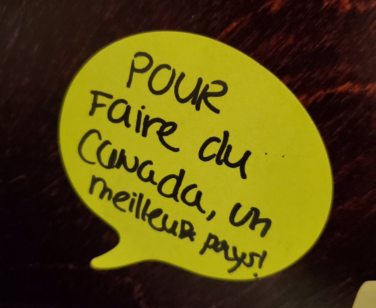LouisG2020's tweet photo. As part of #NPSW we asked #CSQTSO employees how they were proud to #ServCDNs. Here are some of the answers. #CRA_proud https://t.co/YYSpqs43Xz