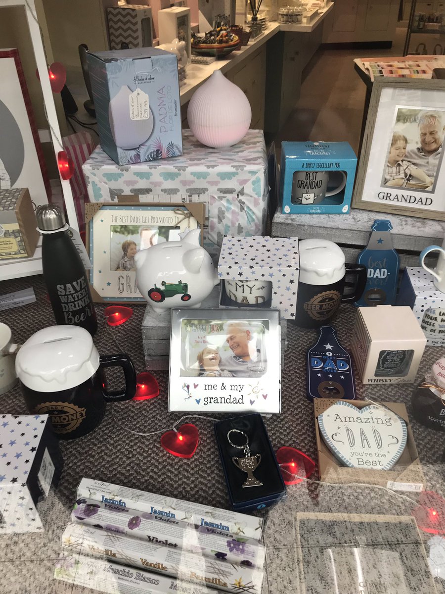 GFASUppermill's tweet image. Don’t forget it’s Father’s Day Sunday! Cards, gifts, balloons in stock.

Opening Hours

Whit Friday 10-3
Saturday 10-5
Father’s Day 10-3