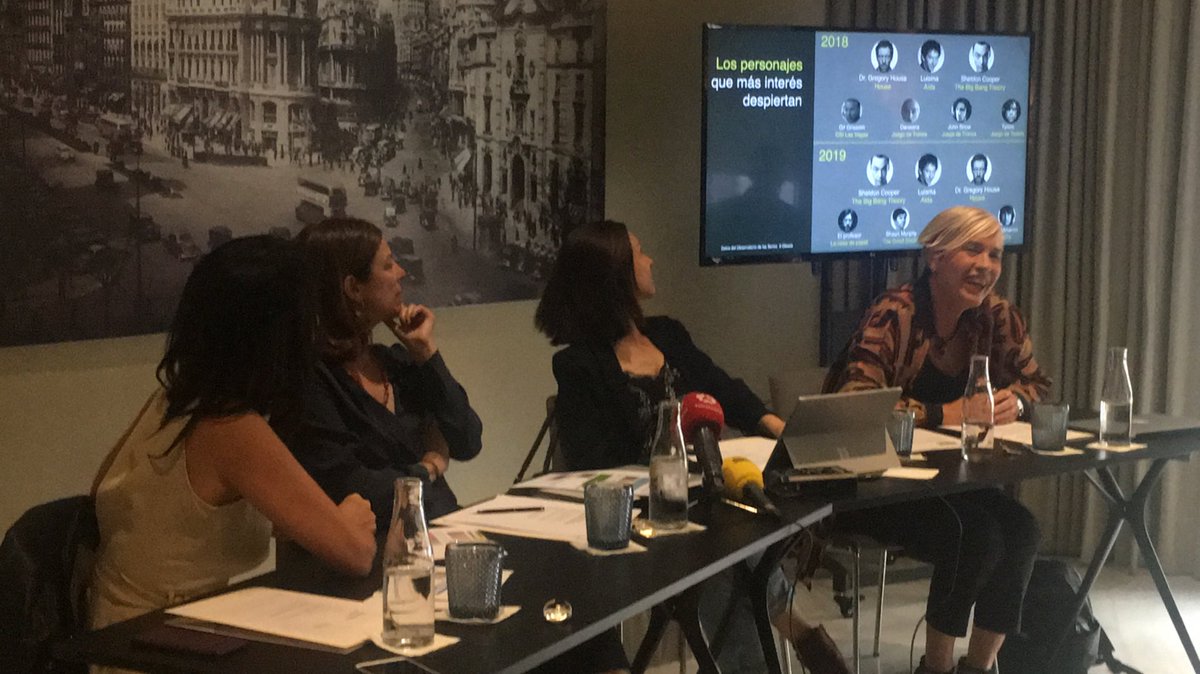 ODLSeries's tweet image. “Ahora encontramos muchos referentes estéticos y actitudinales entre los personajes de las series”. @pepamjalvarez