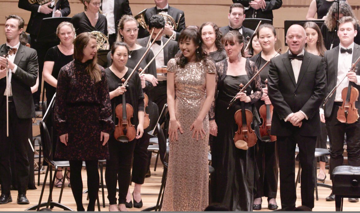 viviancmilton's tweet image. Highlights from my week performing the premiere of #katemoore piano concerto for @VividSydney in my hometown! 🦘🇦🇺 #sydney #australia