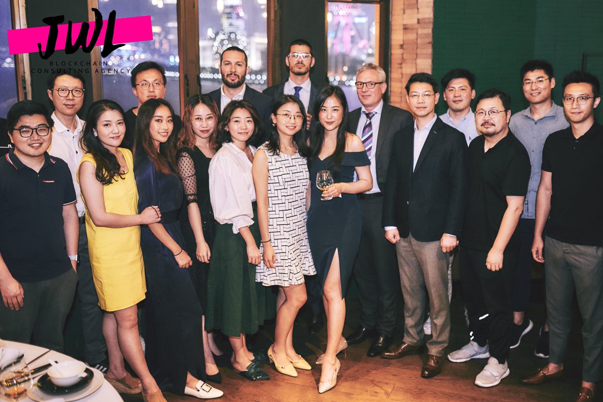 CyhChloe's tweet photo. @BlueshareToken Asia Tour
🚩First Stop
Shanghai Investor Fine Dining on the Bound🌃
The flaming chicken definitely was the highlight of the night🔥🔥🔥
Thanks everyone for coming🍻
@sequoia @LLCapital @CHAINCAPITALGRP @Atlas_Capital @SUSYCapital #Ventureview #Grandshorecapital https://t.co/c5b1AVzM9D