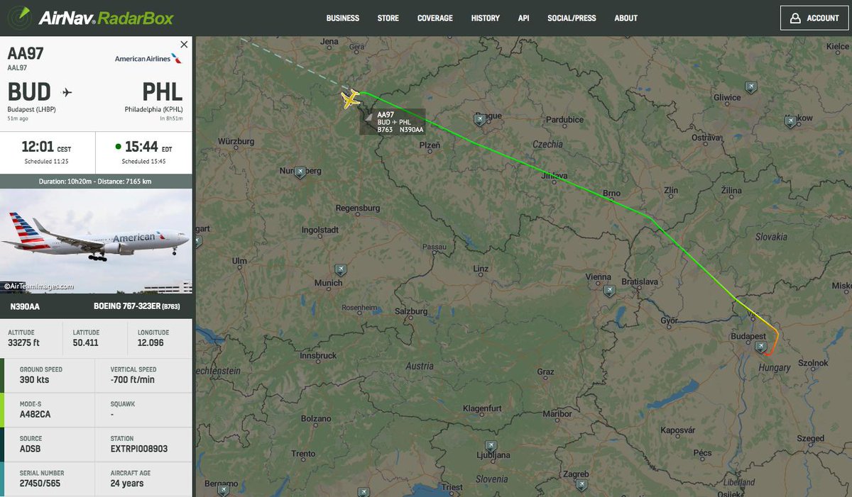 airlivenet's tweet photo. LIVE @AmericanAir #AA97 from Budapest to Philadelphia is declaring an emergency and diverting https://t.co/qTwtp2lfco https://t.co/api5jDpxJs