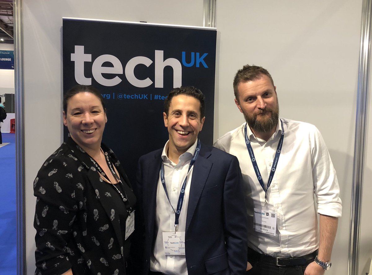 ChannelSwimSue's tweet image. Team @techUK are all over @TechXLR8 today! come down and see us at stand MCT208 @SimonSpier 💥 🦸‍♂️ 🦸‍♀️ 💥