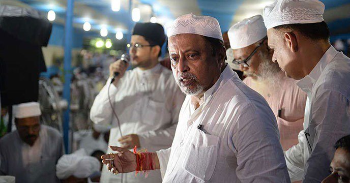 AaditriSinha's tweet image. Look at these pictures......you will get your answer...
#ModiWithMuslims 
#ModiForAll 
#modifoolhindus
#modibetrayedhindus
#ModiSarkar2 
#ModiWelfareForAll