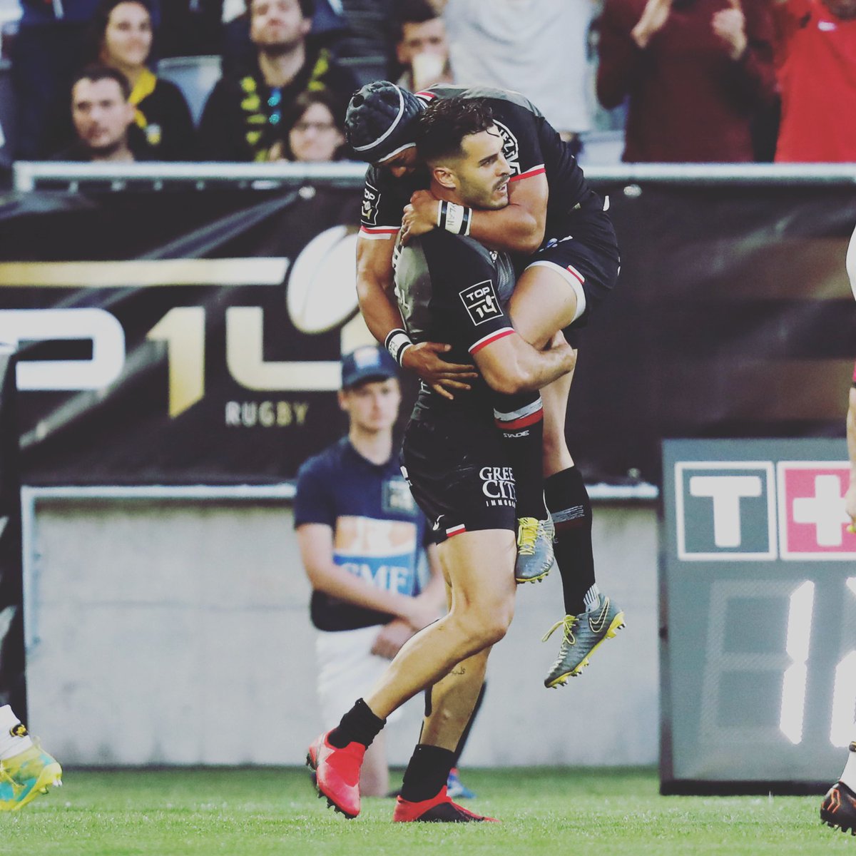 SoGuitoune's tweet image. LETS GO BRO!!!! WE GO TO PARIS!!!! 👊🏽🔴⚫️👊🏽 #brotherhood #team #dream #parisnousvoila #stadetoulousainrugby #top14 #final #rougeetnoir