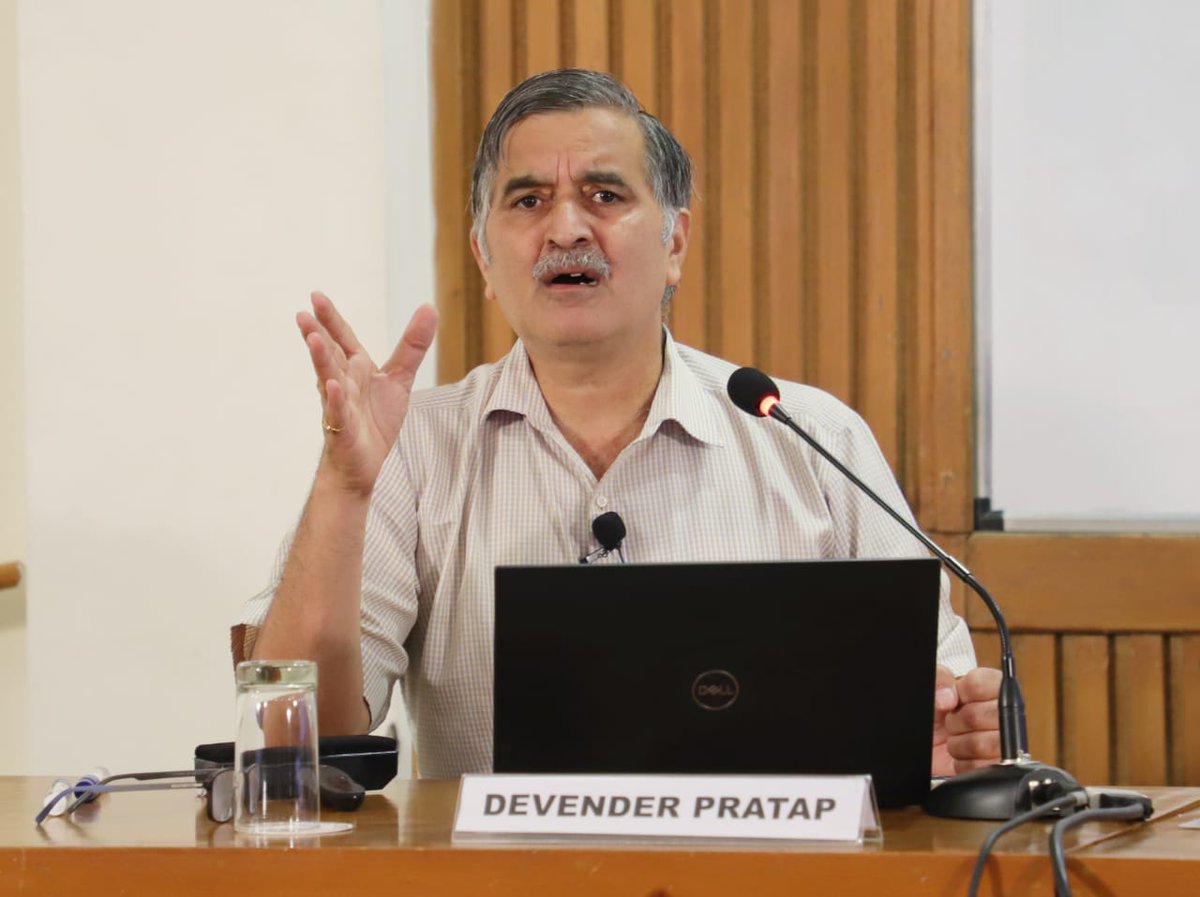 RIS_NewDelhi's tweet photo. Day 4:Third Session of the day by Mr. #DevenderPratap, @ncaer on CGE using #GTAPModel to participants at 4th @RIS_NewDelhi @IndiaEximBank #SummerSchool on #InternationalTrade theory and practice.@Sachin_Chat @sabya_saha @kamleshg841 https://t.co/XHH3eoTUlf