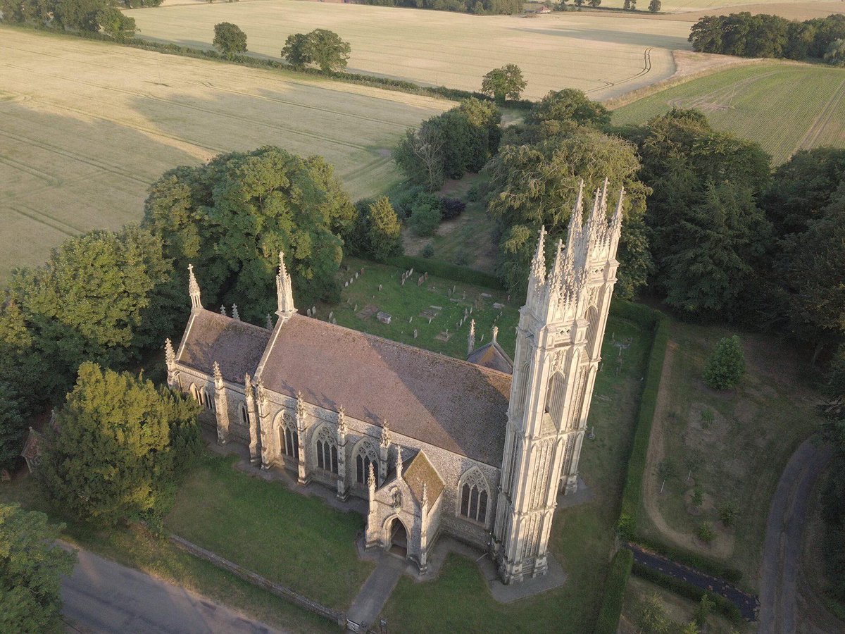 FarmersOfTheUK's tweet photo. Interesting little fact, from a certain point on the farm you can see SEVEN churches! Many built when Norfolk was a very wealthy county due to the wool trade. This is Booton Church, redundant now. It overlooks the farm, only used for parish meetings and Champing. https://t.co/JpNpnI7waT