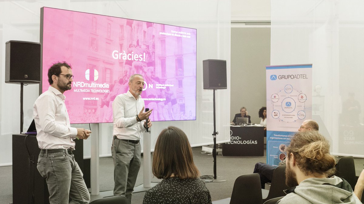 GrupoADTEL's tweet photo. "Como ganar audiencia con producciones en directo a bajo coste", por @NRDmultimedia  en la edición de este año del @audiovisualMAC 

#multimedia #broadcasting #liveproduction #nrdmultimedia #lowcost 

Para más información
https://t.co/Ds1nt0tKDk https://t.co/ESU4vzN2uD