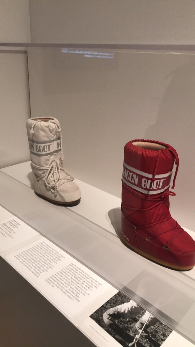 FMMuca's tweet image. Is Fashion Modern?  @MuseumModernArt @wgsn