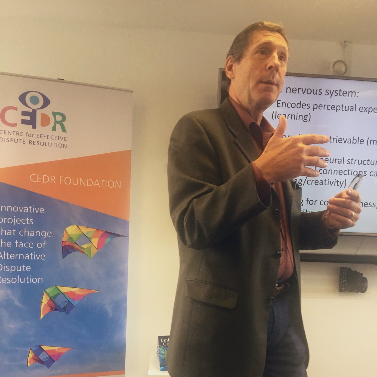 AndyR_CEDR's tweet photo. The first in @cedrsays Master Class series got off to a great start yesterday with Tim Hicks fascinating talk on how our neural pathways determine responses to conflict. https://t.co/Nz1oL0A6oW