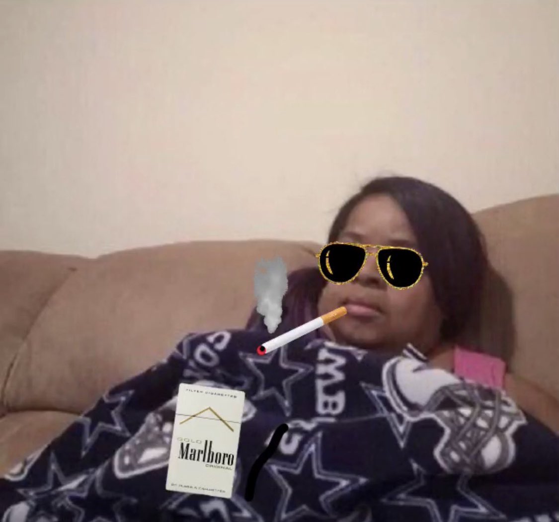 Jag: 
Ni måste sluta röka
så mycket det är 
inte bra för er                 Mina vänner: