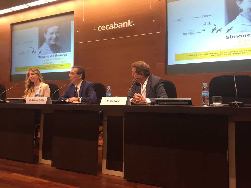xdelucas's tweet photo. Antonio Pulido (Fundación CajaSol), Pilar Kraan (IECMA) y Sami Nair inauguran el Encuentro Simone de Beauvoir y la sociedad contemporánea https://t.co/RVP2Fmwzkb