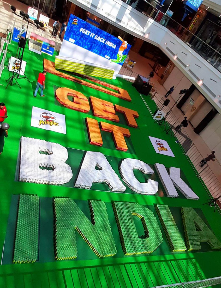 ajinkyarahane88's tweet photo. To all the fans, let's get #MatchReadyWithPringles and celebrate this great Guinness World Records structure created by @PringlesIndia to say #GetItBackIndia! https://t.co/wP6EMxNATW