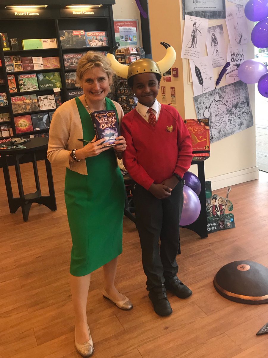 CressidaCowell's tweet image. Thankyou to the wonderful team @WaterstonesOrp for organising a great day of events yesterday #WizardsofOnce #TwiceMagic tour