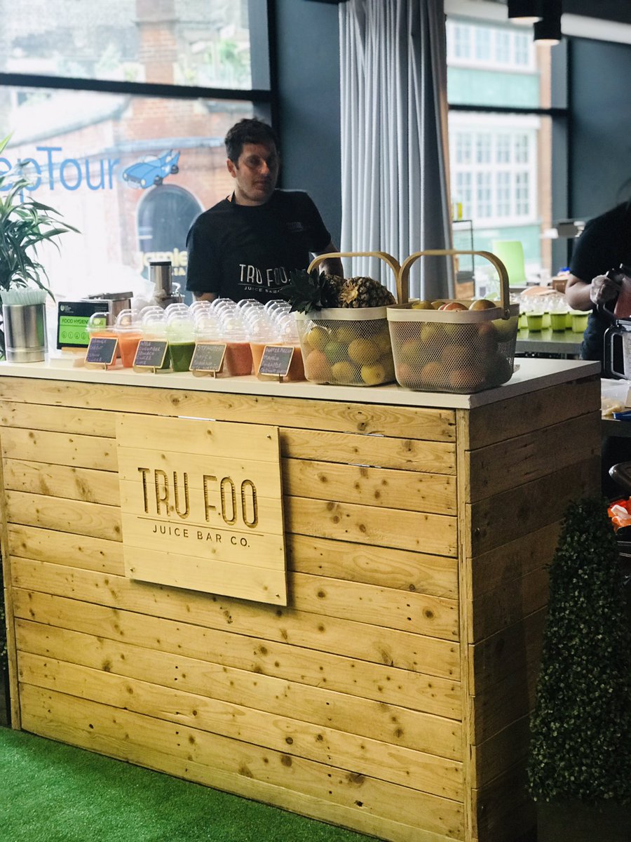 JustEatMyTweet (@justeatmytweet) on Twitter photo We have a lovely pop-up for you this morning - the guys from Tru Foo juices are here to energise your Thursday morning! <a href="/tru_foo/">TruFoo juice bar co.</a> We have a lovely pop-up for you this morning - the guys from Tru Foo juices are here to energise your Thursday morning! <a href="/tru_foo/">TruFoo juice bar co.</a>