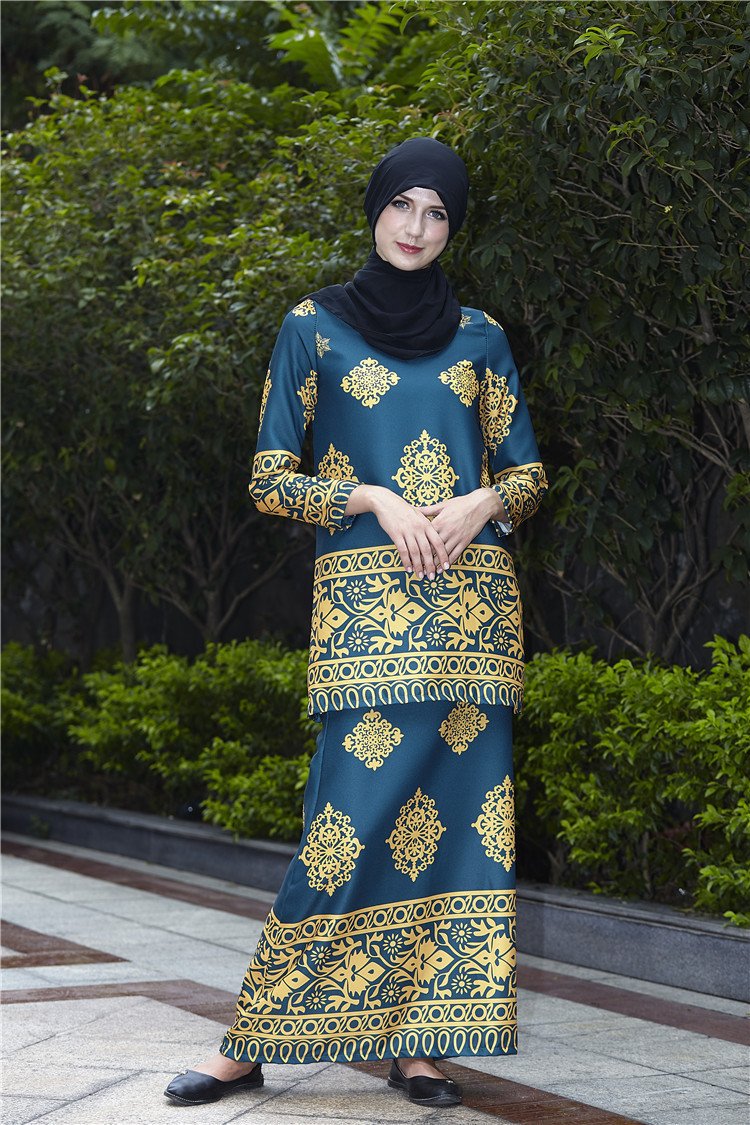weishionabaya's tweet photo. WEISHION ABAYA

season 2.
new stock embroidery women long dress

#abaya
#womenabaya 
#muslimdress 
#embroiderydress https://t.co/CiLYtn1Zlz