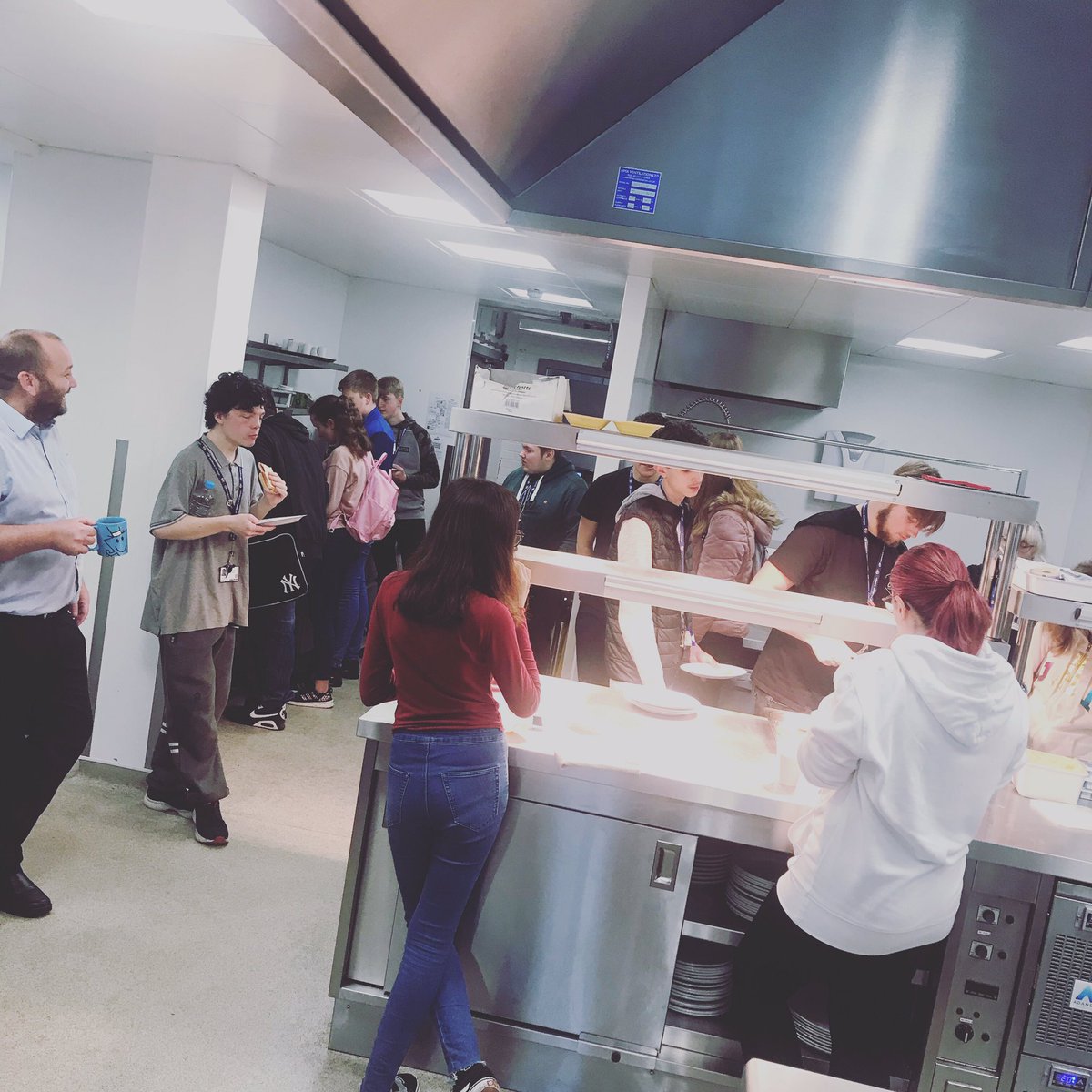 Good luck to our level 2 Catering students taking their theory exam this morning! Filling up on bacon sandwiches before they start 🥓 #midkentcollege #exams #cateringstudents #goodluck