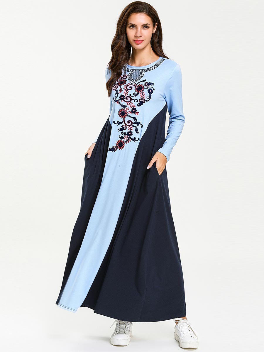 weishionabaya's tweet photo. WEISHION ABAYA

season 2.
new stock embroidery women long dress

#abaya
#womenabaya 
#muslimdress 
#embroiderydress https://t.co/ZEsZcAu943