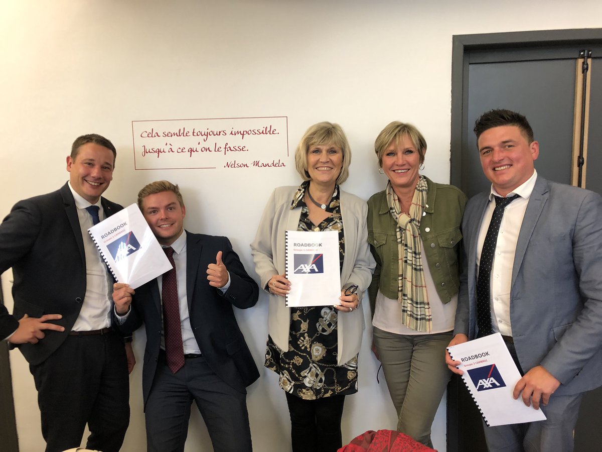 kuevi_ekue's tweet photo. Petit-déjeuner, briefing, training, et départ pour une journée à la conquête des professions libérales roadbook en mains ! https://t.co/CzmJLlyJmI