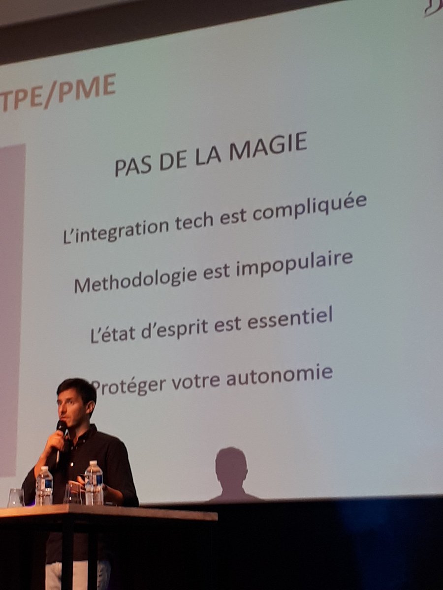 ATechnopole's tweet photo. [Conf #ISC49] L'innovation ce n'est pas de la magie ! C'est un enjeu de #temporalité et le temps se gagne par pragmatisme ! Merci @Veepee_Fr pour cette très belle conférence #innovation #Inspiration #innovationSummerCamp cc @CCI49 @AngersTech @AngersConnected @Oprenard https://t.co/tBE37qmOaU