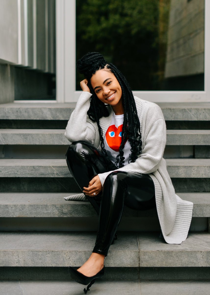 AmandaDupont's tweet photo. Kotiza❤️😏 https://t.co/t3t1Qszg4g