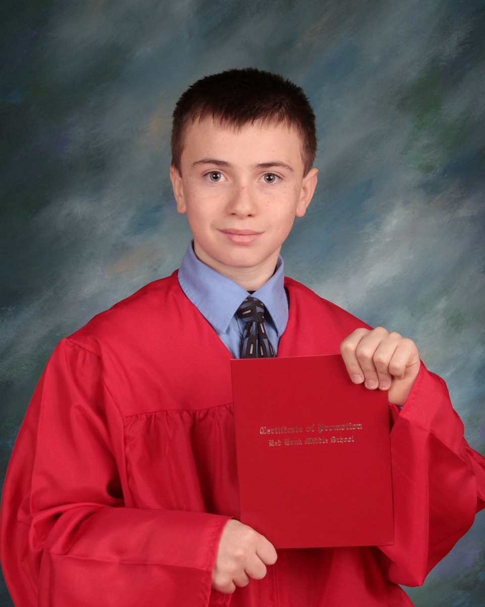 moranb409's tweet photo. So unbelievably proud that my son was named valedictorian of his 8th grade class. None of this would have been possible without our whole Red Bank Family. #DreamBIG  @rbmsROCKETS @RedBankSup @rbpsEAGLES https://t.co/CUxkhB240K