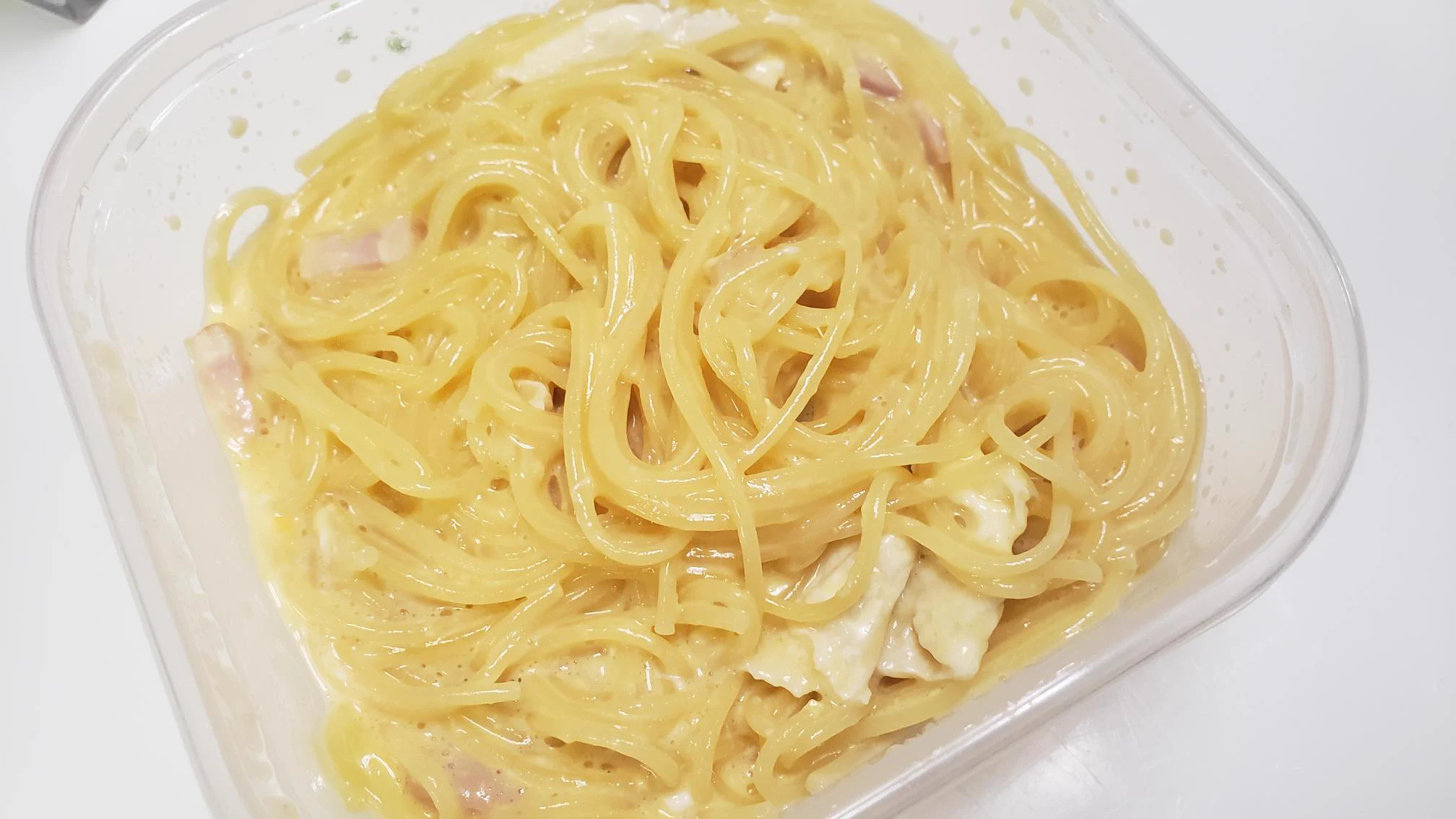 「半熟カマンベールカルボナーラ」／レンジで最高級レストランの味!!