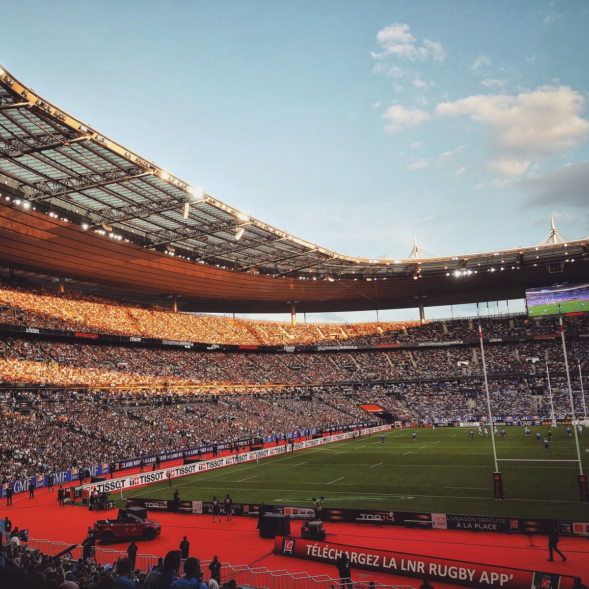 alphaxbet's tweet photo. Bientôt la finale du #TOP14 entre le @StadeToulousain &amp; l'@ASMOfficiel 😍🏉

Prêts à vibrer avec nous ? Balancez votre prono 🔥

#ASMST https://t.co/ZOM3eJTQSU