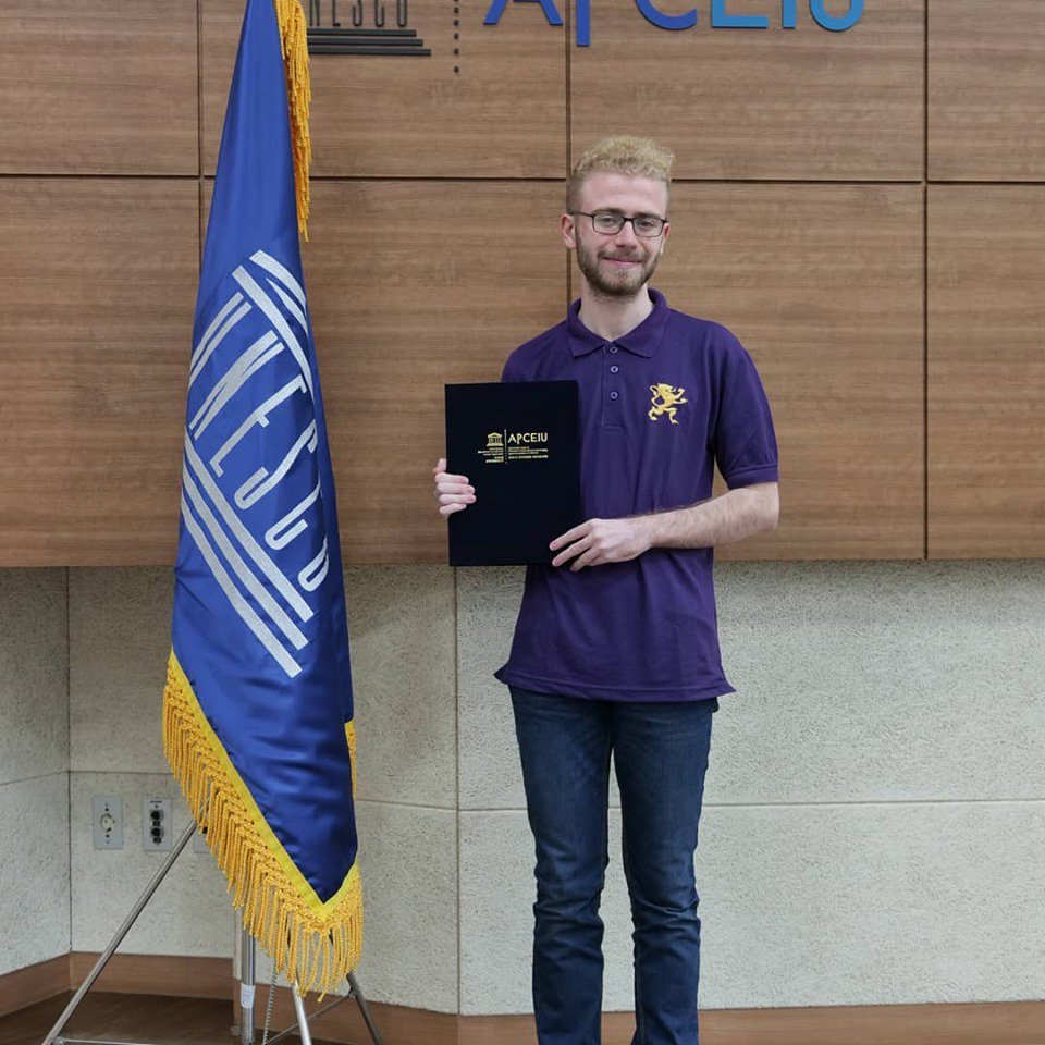 huseinmur's tweet photo. So the life-changing journey in South Korea came to an end. I was really inspired, I got the opportunity to meet 41 inspiring participants who are doing great social impact on their respective communities. https://t.co/2KPnrNkrle
